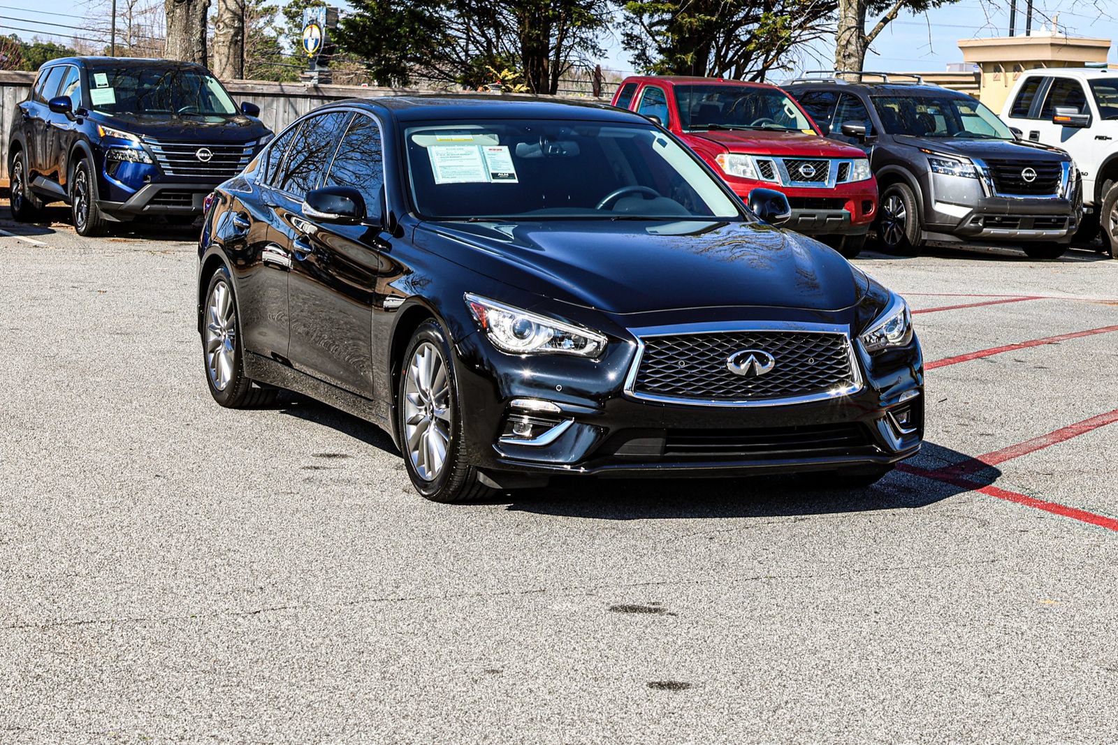 Used 2024 INFINITI Q50 Luxe w/ Cargo Package RWD image 4