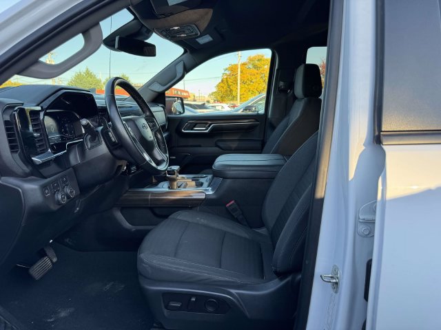 Used 2023 Chevrolet Silverado 1500 RST w/ Convenience Package II AWD/4WD image 20