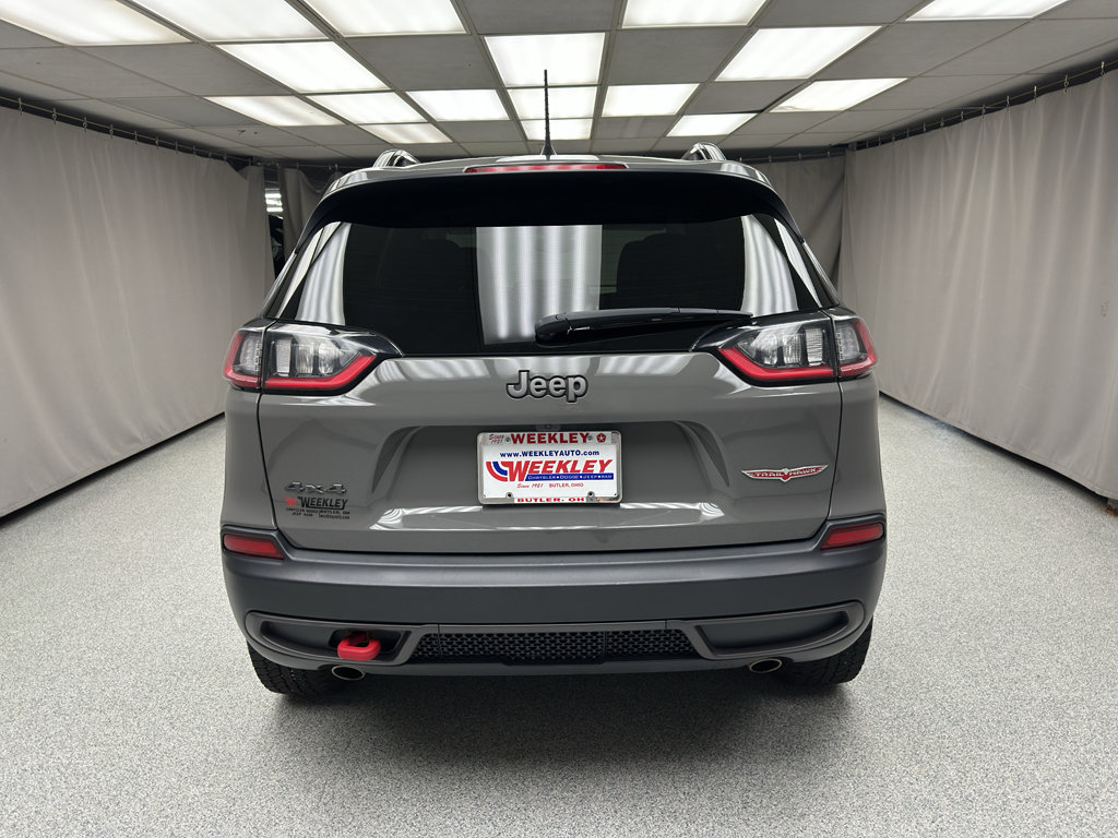 Used 2022 Jeep Cherokee Trailhawk AWD/4WD image 3
