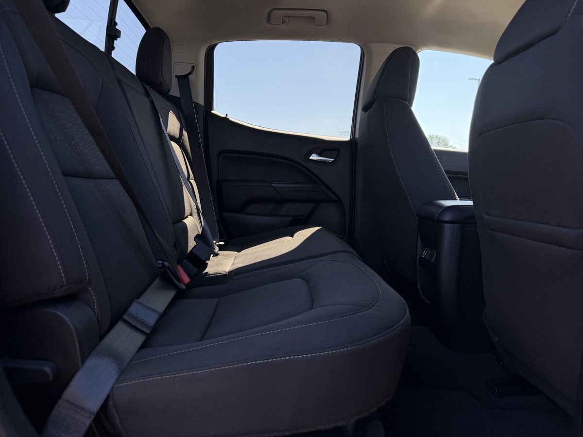 Used 2020 GMC Canyon SLE w/ Driver Alert Package AWD/4WD image 12