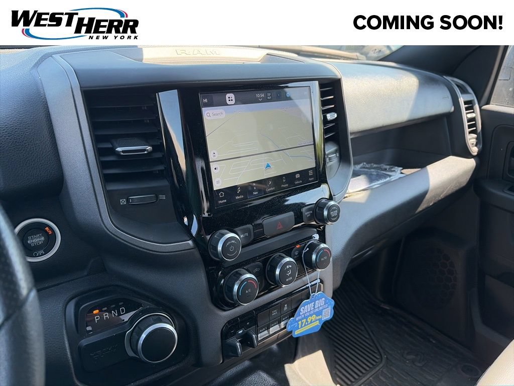 Used 2024 RAM 2500 Tradesman w/ Chrome Appearance Group AWD/4WD image 8