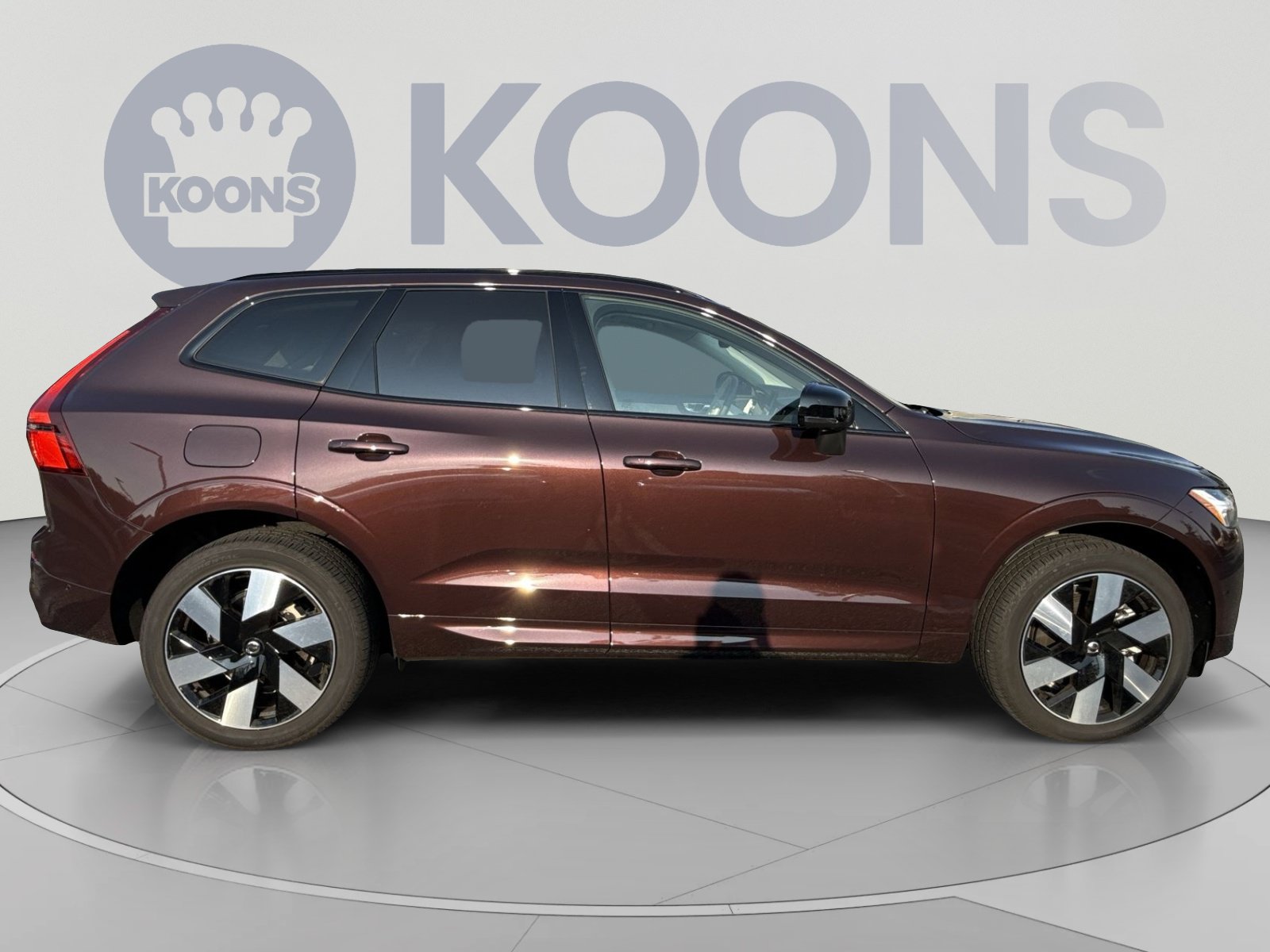 New 2026 Volvo XC60 T8 Ultra w/ Protection Package Premier AWD/4WD image 8