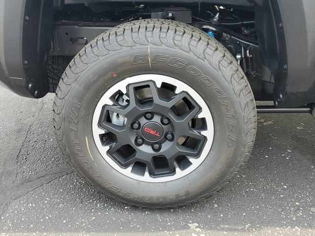 New 2026 Toyota Tacoma TRD Off-Road AWD/4WD image 5