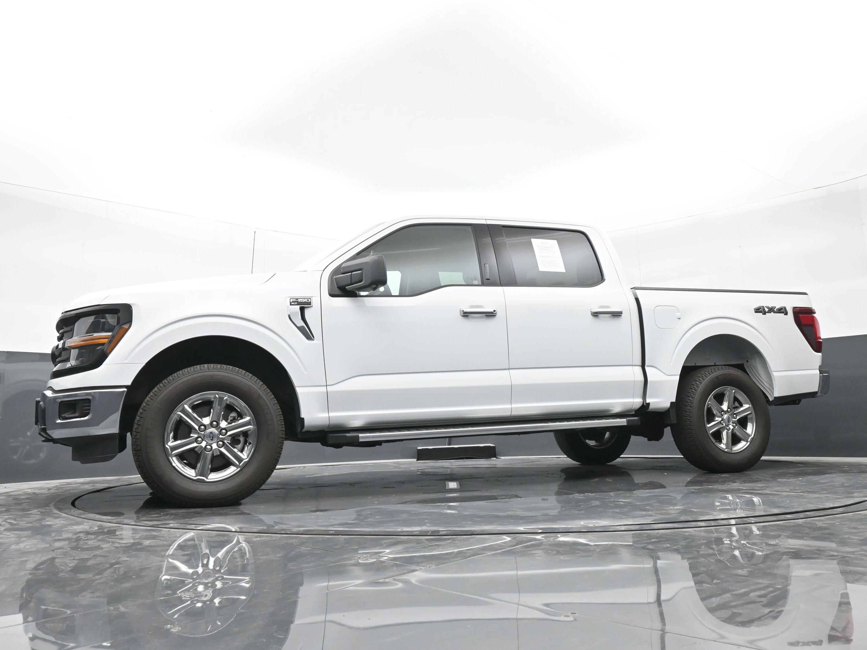 Used 2024 Ford F150 XLT image 40