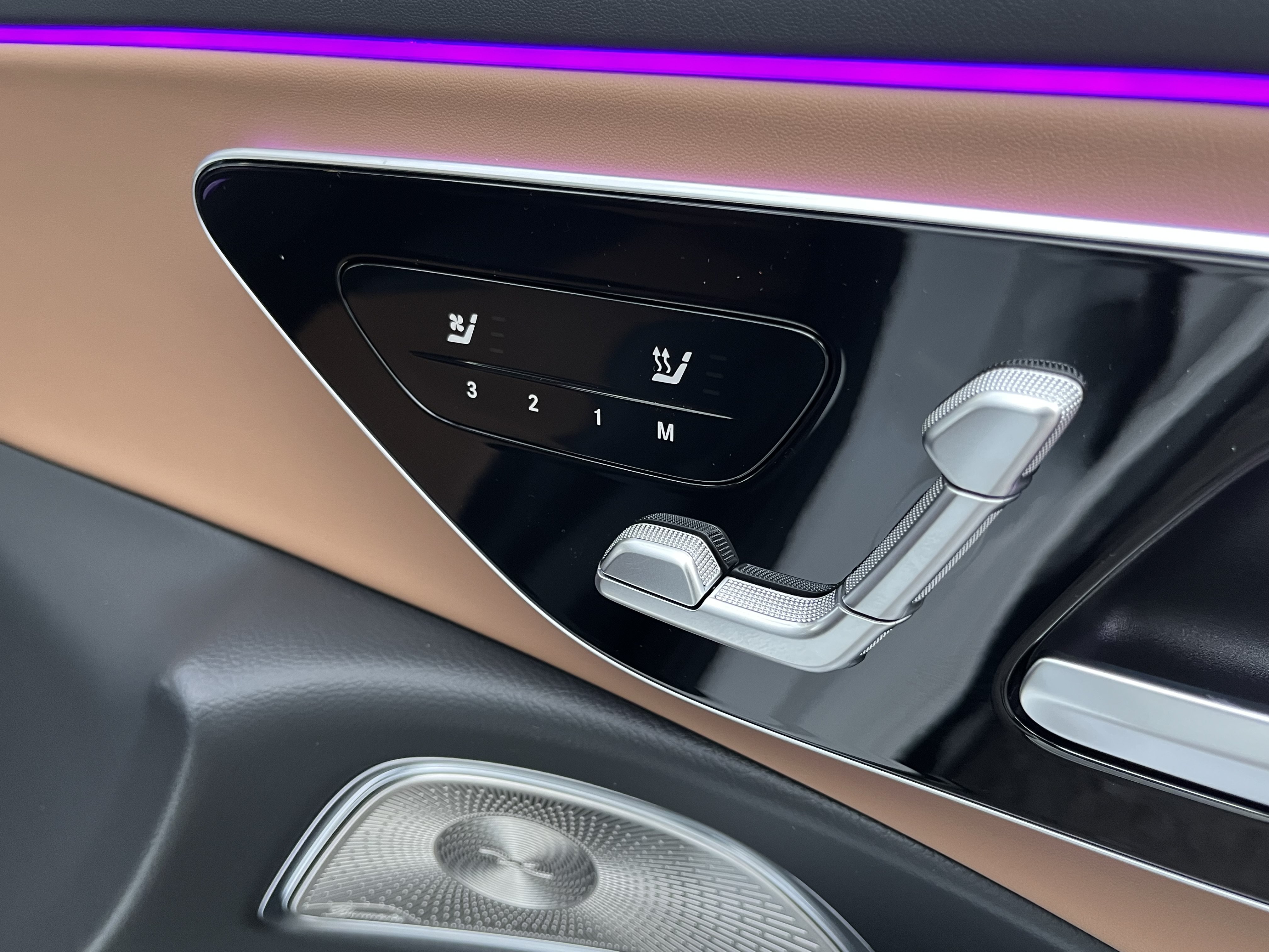 New 2026 Mercedes-Benz E 53 AMG e 4MATIC Sedan image 23
