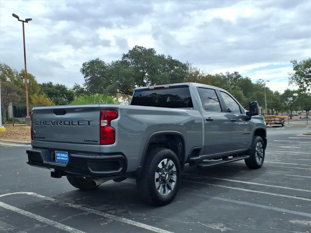 Used 2024 Chevrolet Silverado 2500 Custom w/ Custom Value Package AWD/4WD image 5