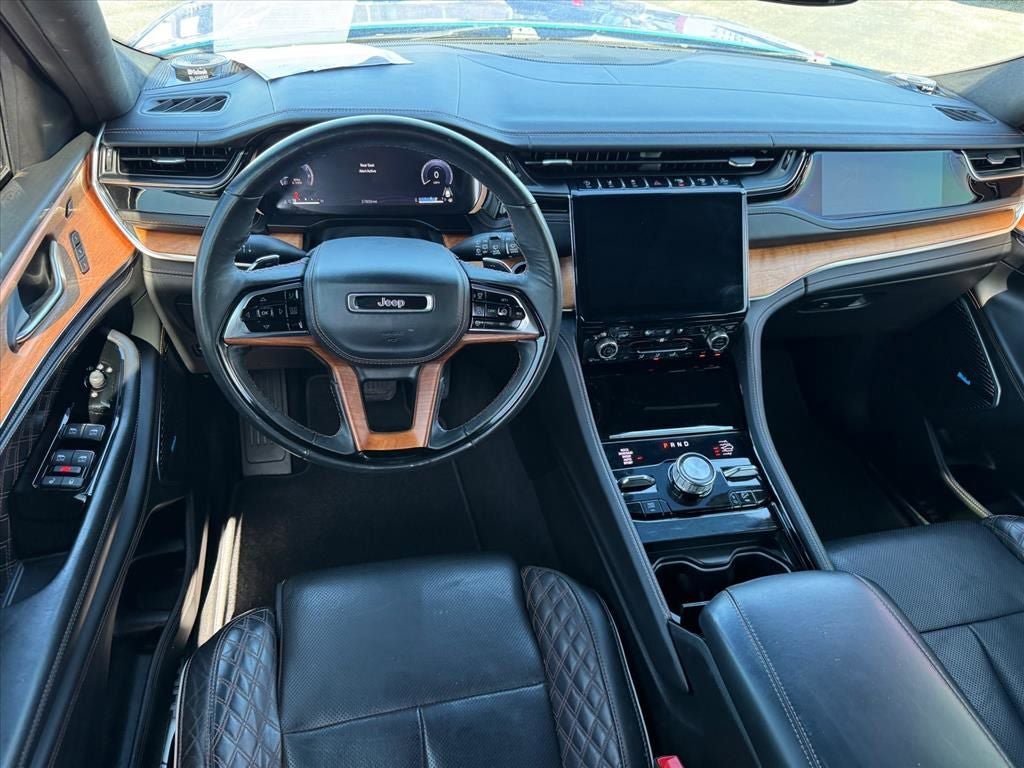 Used 2023 Jeep Grand Cherokee L Summit AWD/4WD image 15