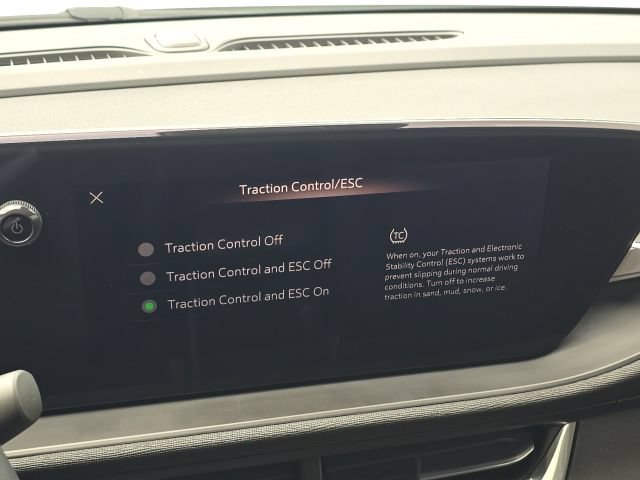 Used 2024 Buick Envista Preferred w/ Convenience I Package FWD image 25