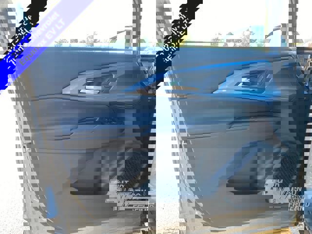 New 2026 Chevrolet Equinox EV LT image 10