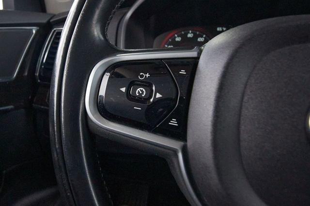 Used 2018 Volvo XC90 T6 Momentum w/ Convenience Package AWD/4WD image 15