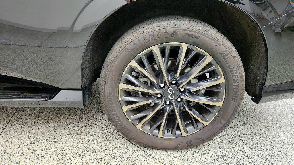 Used 2025 INFINITI QX80 Autograph AWD/4WD image 9