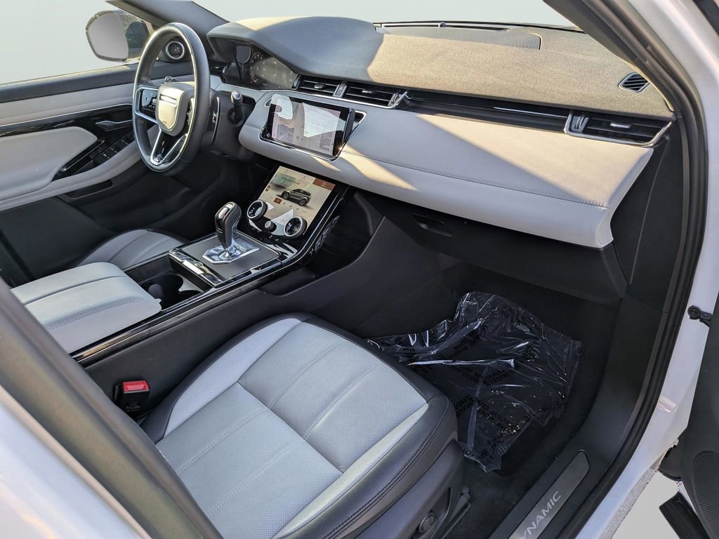 Used 2023 Land Rover Range Rover Evoque R-Dynamic SE image 12