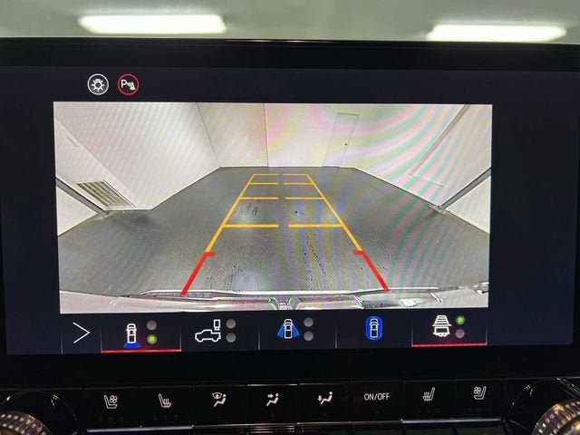 New 2026 GMC Canyon AT4 w/ Technology Plus Package AWD/4WD image 15