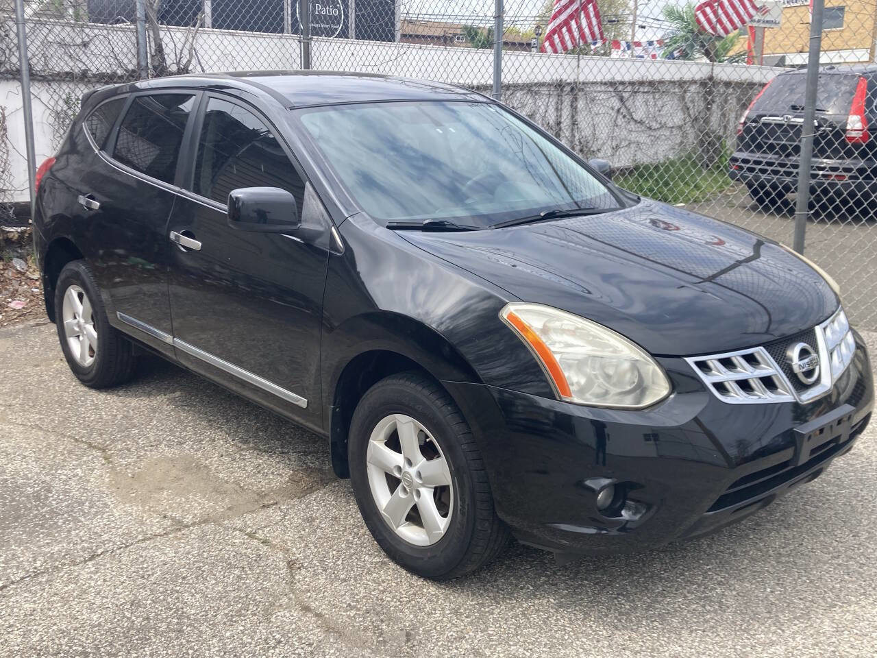 Used 2013 Nissan Rogue S w/ Special Edition Pkg image 2