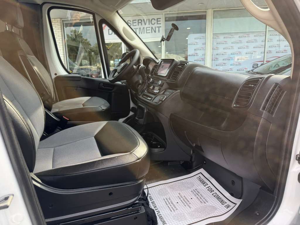 Used 2025 RAM ProMaster 2500 w/ Convenience Group FWD image 37