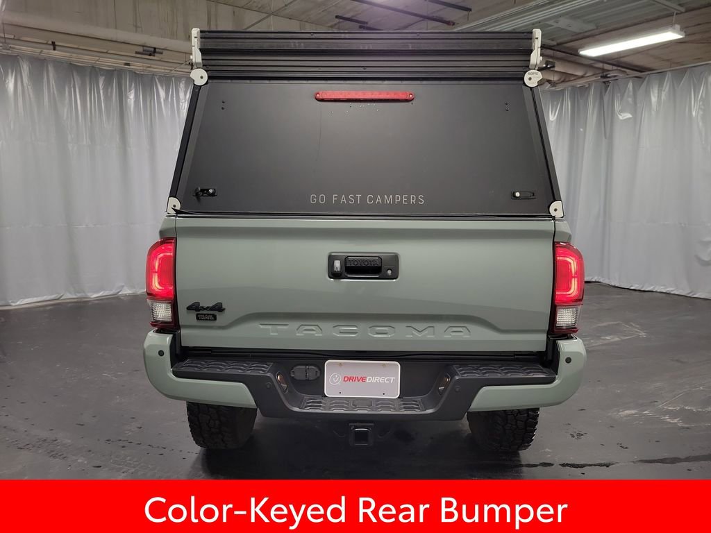 Used 2022 Toyota Tacoma SR5 w/ Trail Edition image 8