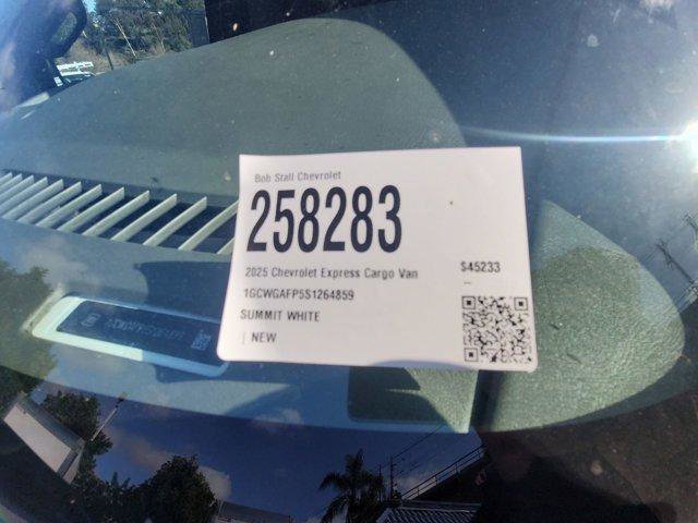 New 2025 Chevrolet Express 2500 w/ Driver Convenience Package RWD image 30