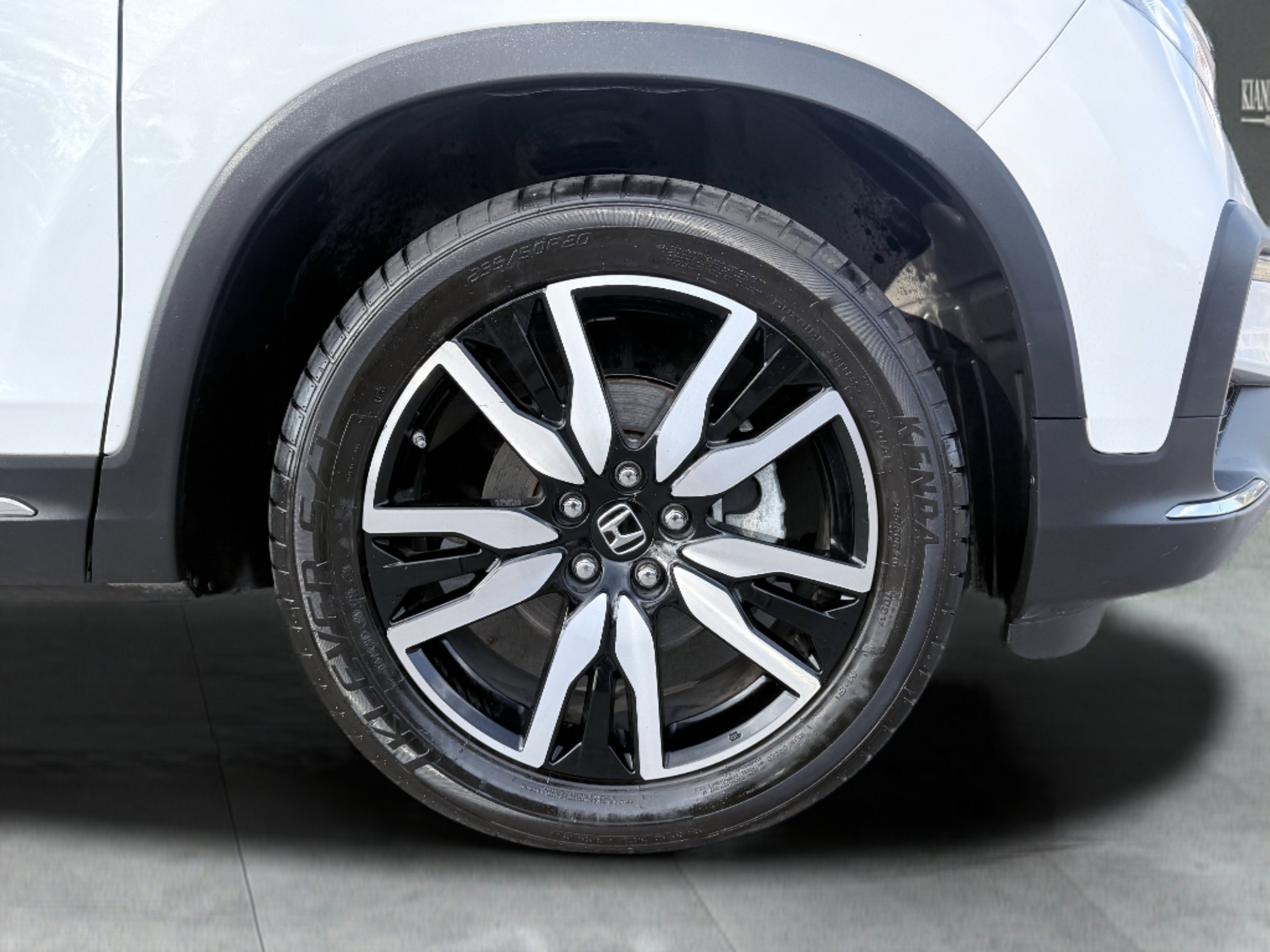 Used 2022 Honda Pilot Touring image 13