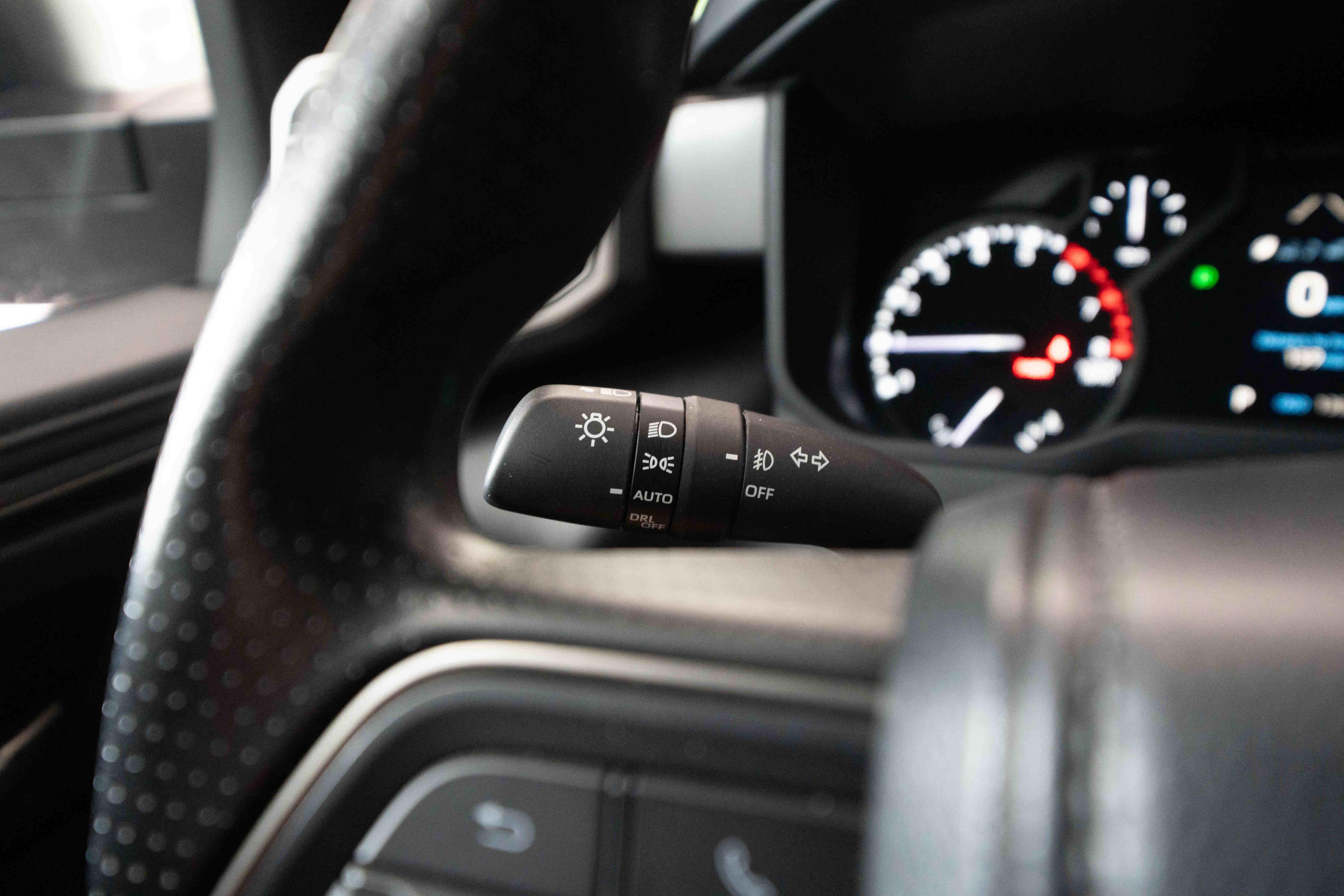 Used 2025 Toyota Tundra SR5 AWD/4WD image 13