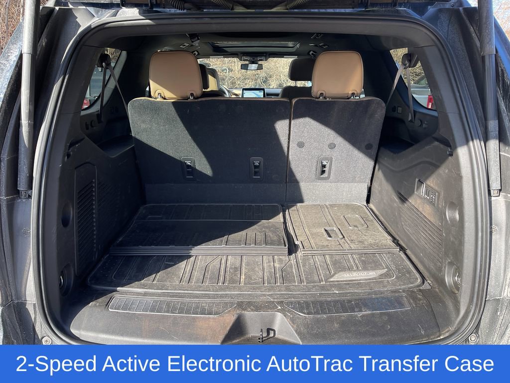 Used 2021 Chevrolet Suburban Premier image 9