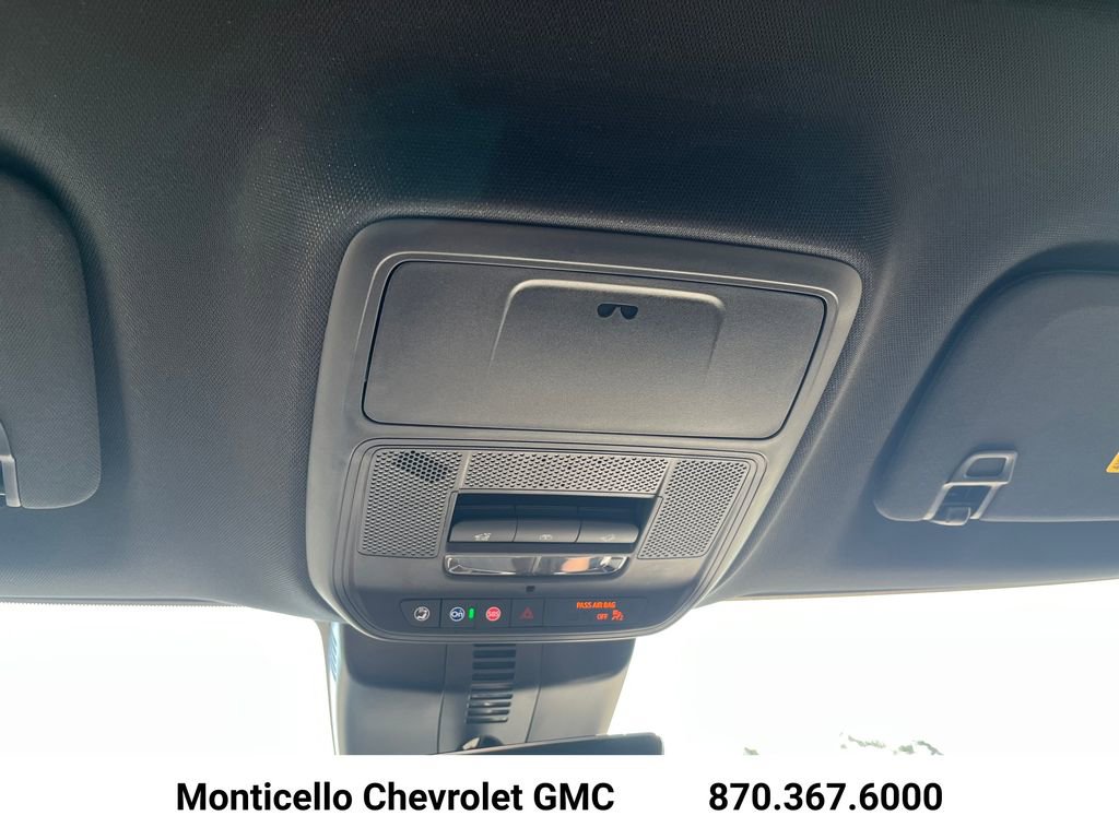 New 2026 Chevrolet Traverse Z71 w/ Enhanced Driving Package AWD/4WD image 23