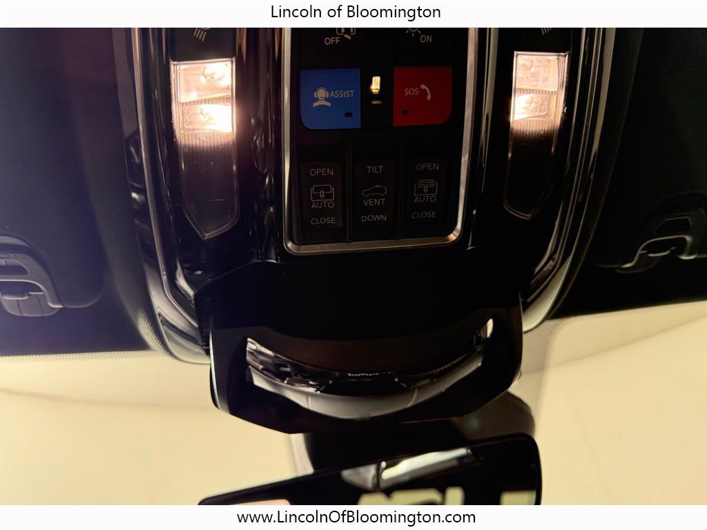 Used 2022 Jeep Grand Wagoneer Series I image 48