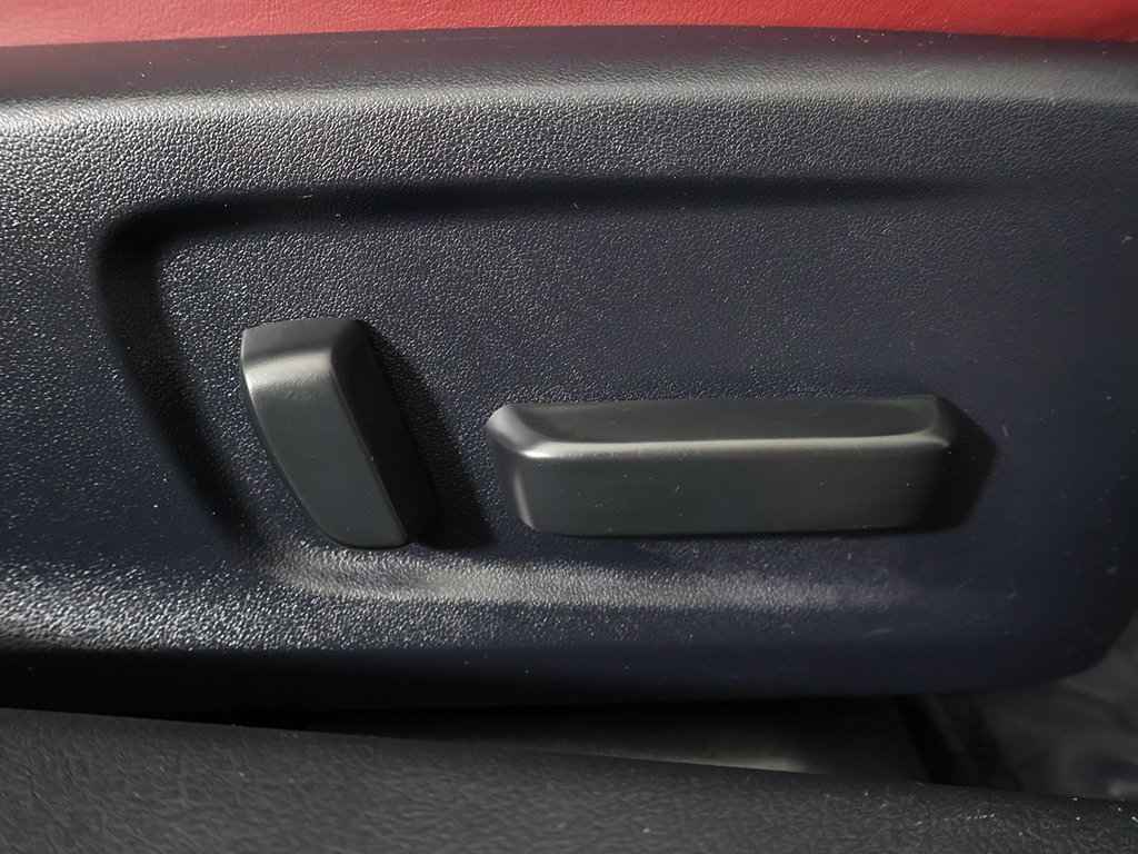 Used 2019 Lexus IS 300 F Sport image 36