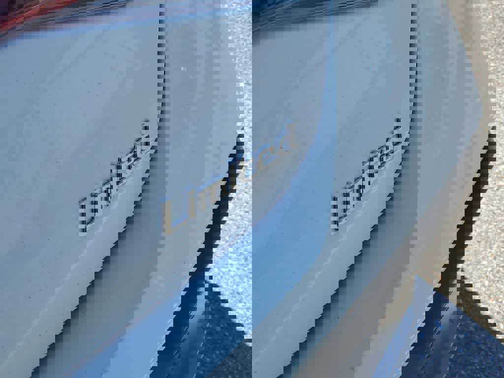 New 2026 Hyundai Elantra Limited image 6