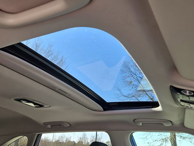 Used 2023 Kia Seltos SX w/ SX Sunroof Package image 20