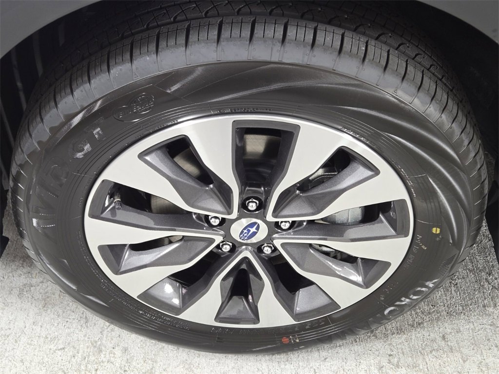 New 2025 Subaru Outback Limited image 6