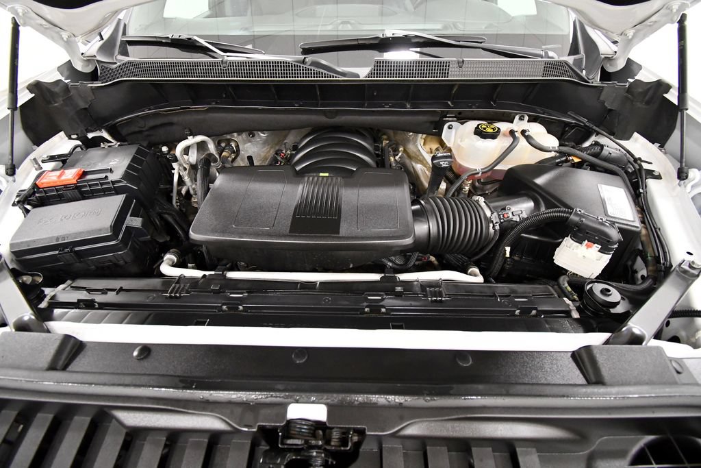 Used 2021 Chevrolet Silverado 1500 LTZ w/ Safety Package II AWD/4WD image 12