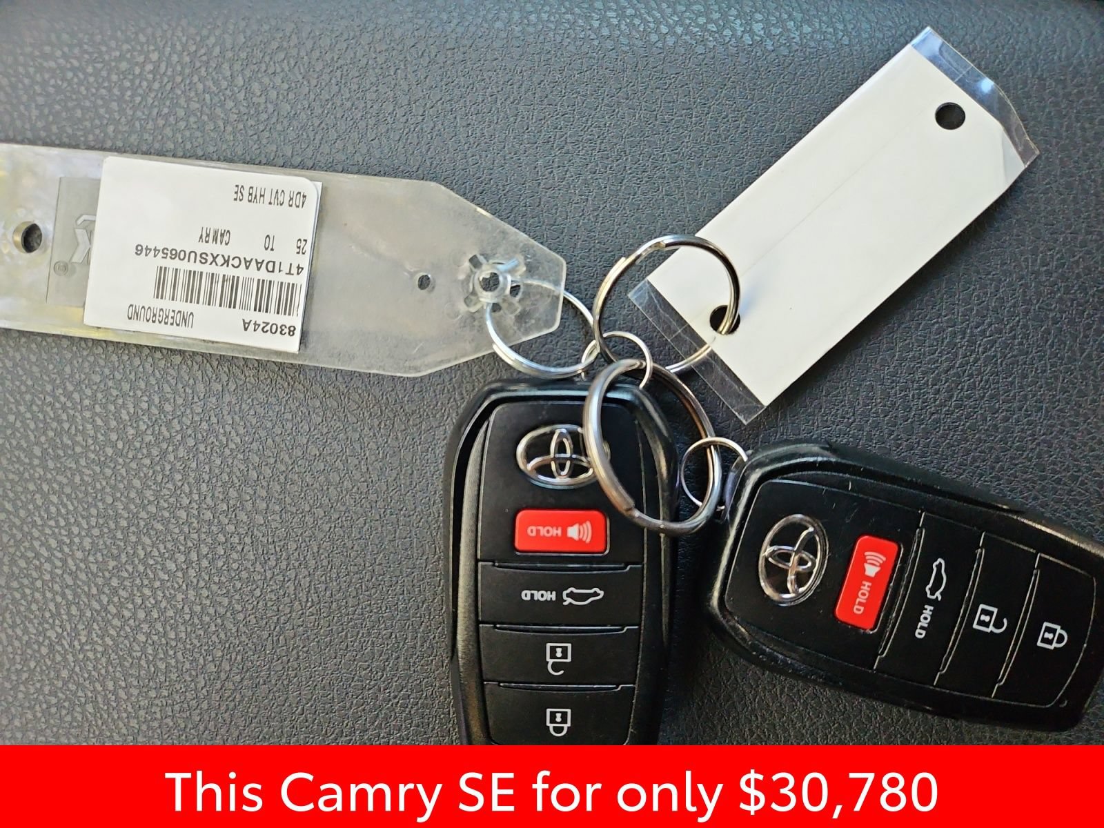 Used 2025 Toyota Camry SE w/ Convenience Package FWD image 24