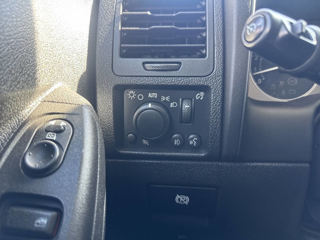 Used 2008 HUMMER H3 AWD/4WD image 32