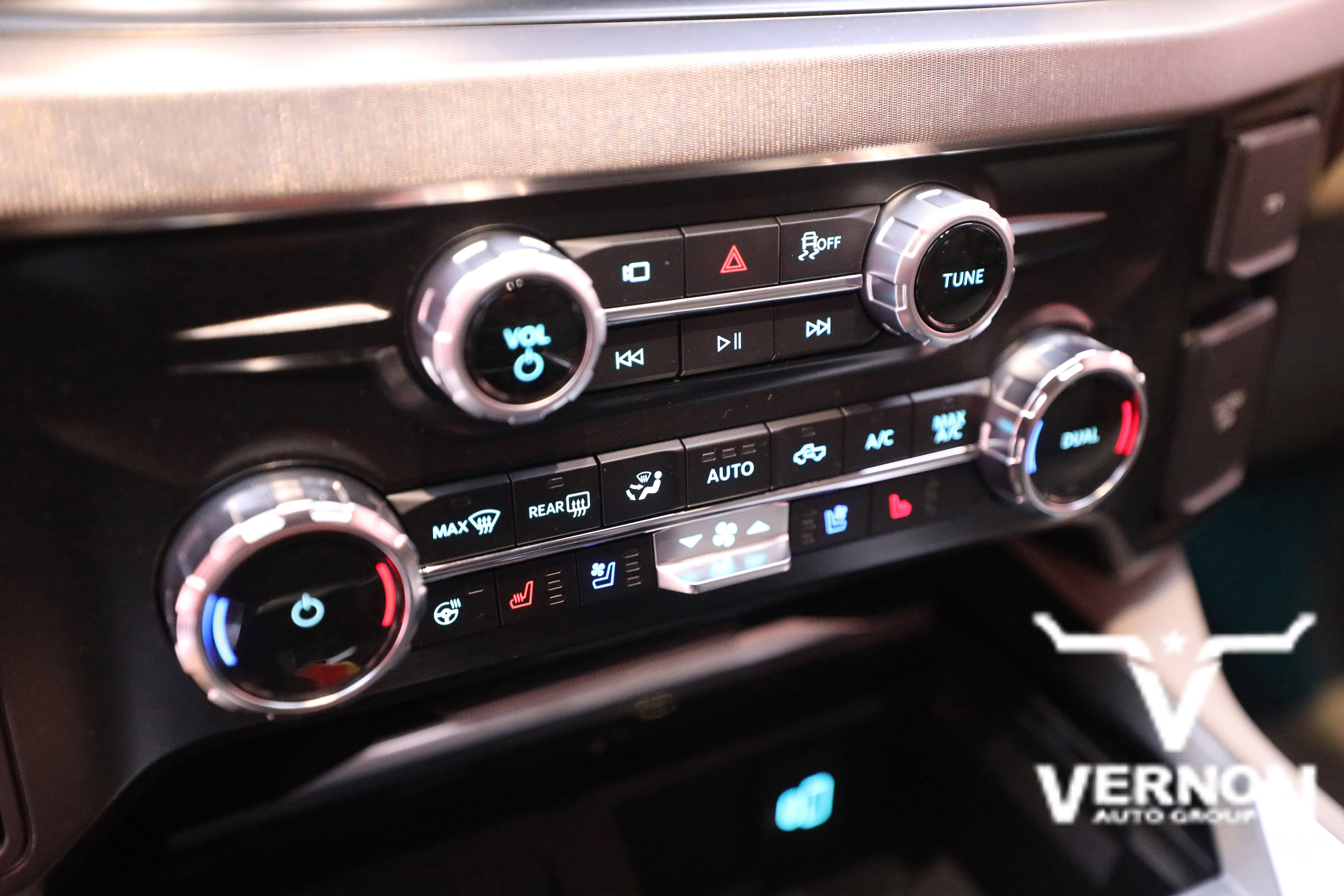 New 2026 Ford F350 Platinum w/ Platinum Plus Package image 26