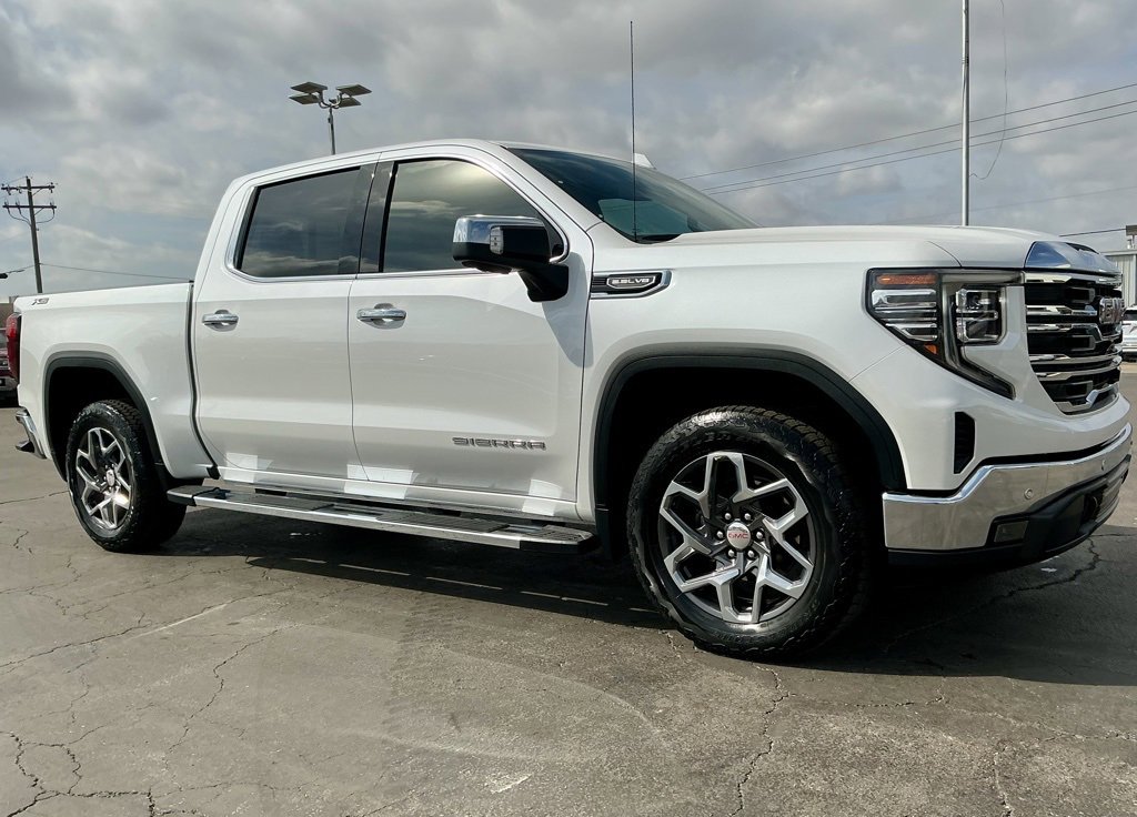 Used 2024 GMC Sierra 1500 SLT w/ SLT Premium Plus Package image 6