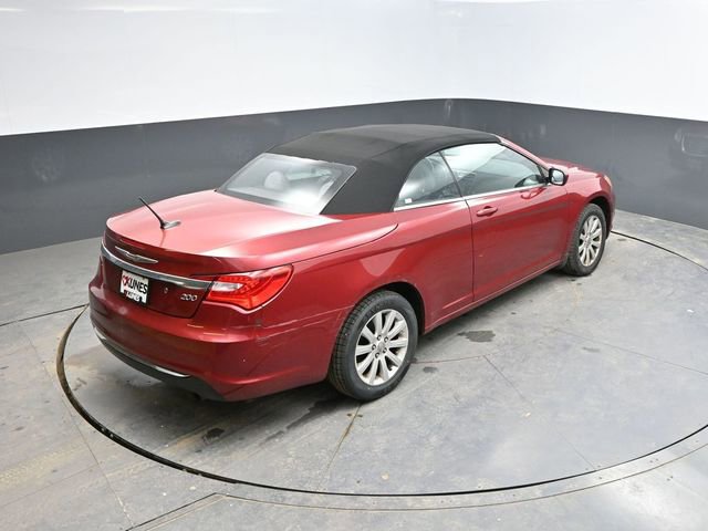 Used 2013 Chrysler 200 Touring image 18