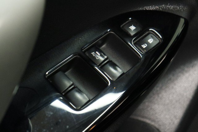 Used 2023 Mitsubishi Eclipse Cross LE AWD/4WD image 20