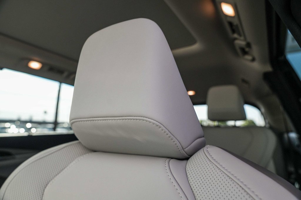 New 2026 INFINITI QX60 Luxe w/ Cargo Package image 23