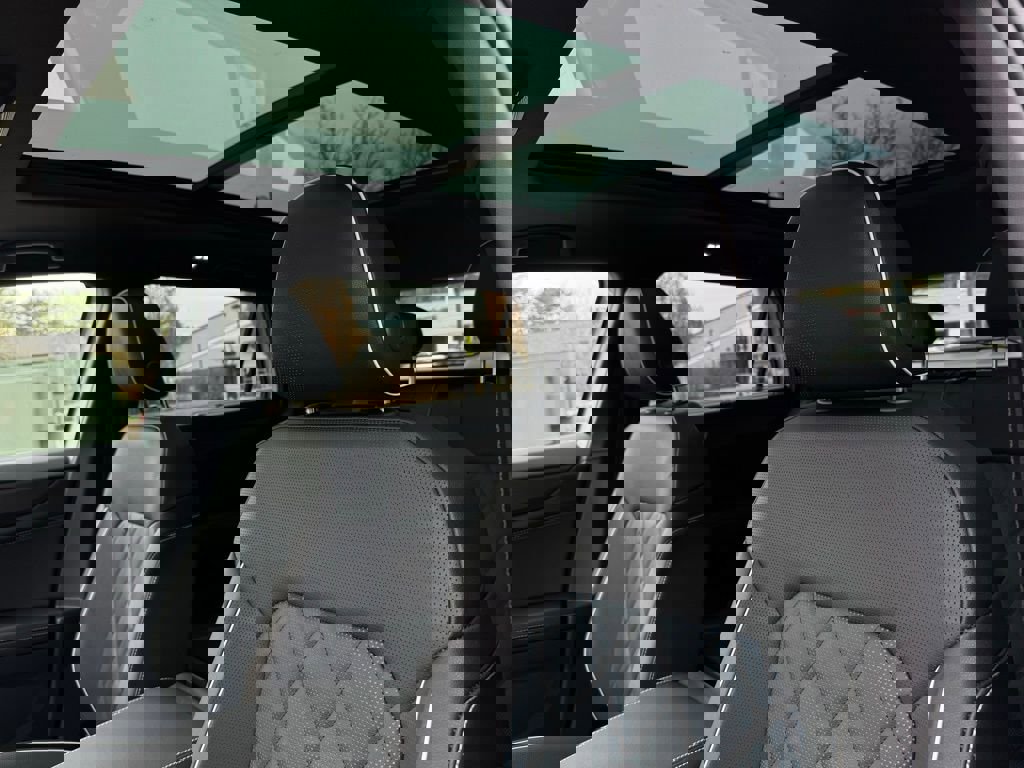 New 2026 Volkswagen Atlas Cross Sport SEL Premium R-Line image 23