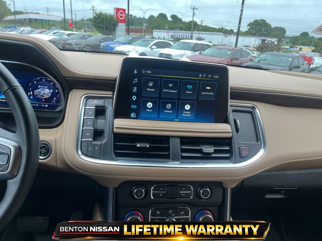 Used 2023 Chevrolet Tahoe Premier AWD/4WD image 16