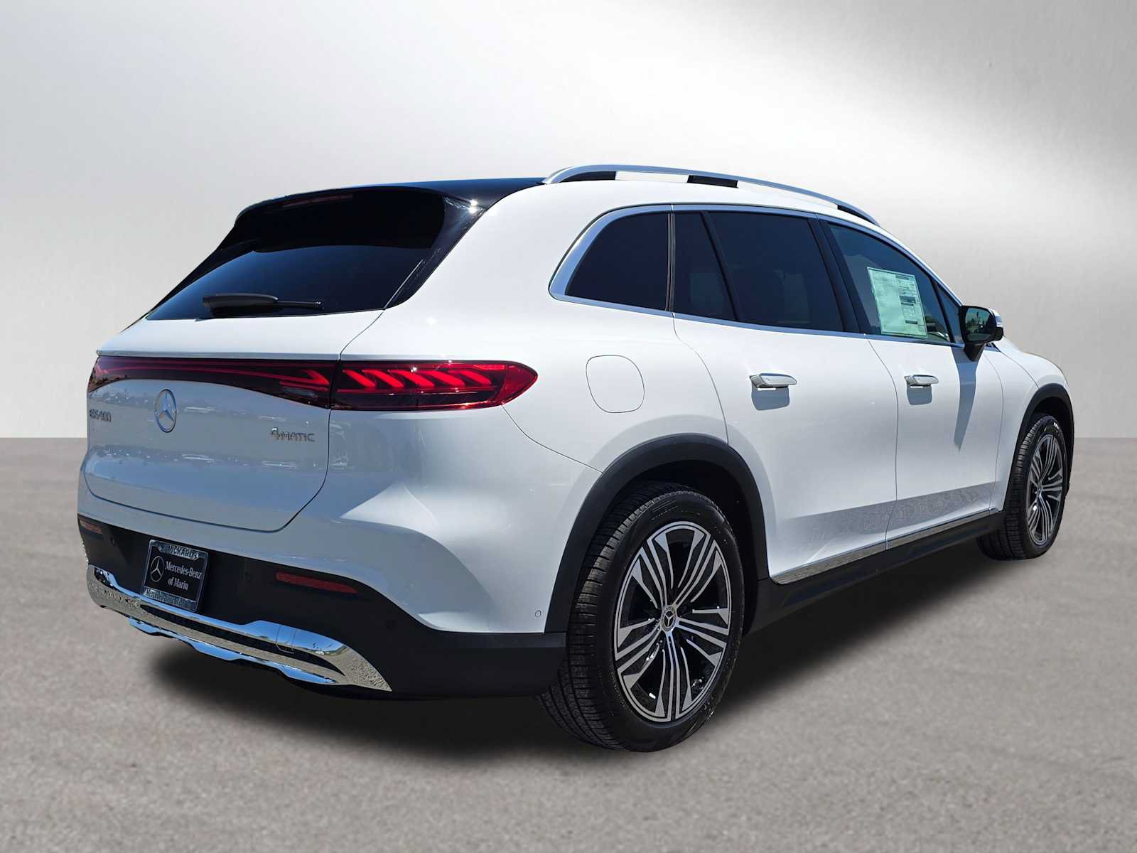 New 2026 Mercedes-Benz EQS 400 4MATIC SUV image 3