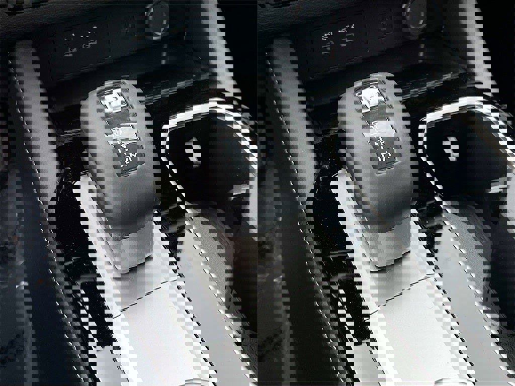 New 2025 Mitsubishi Outlander Trail Edition image 17