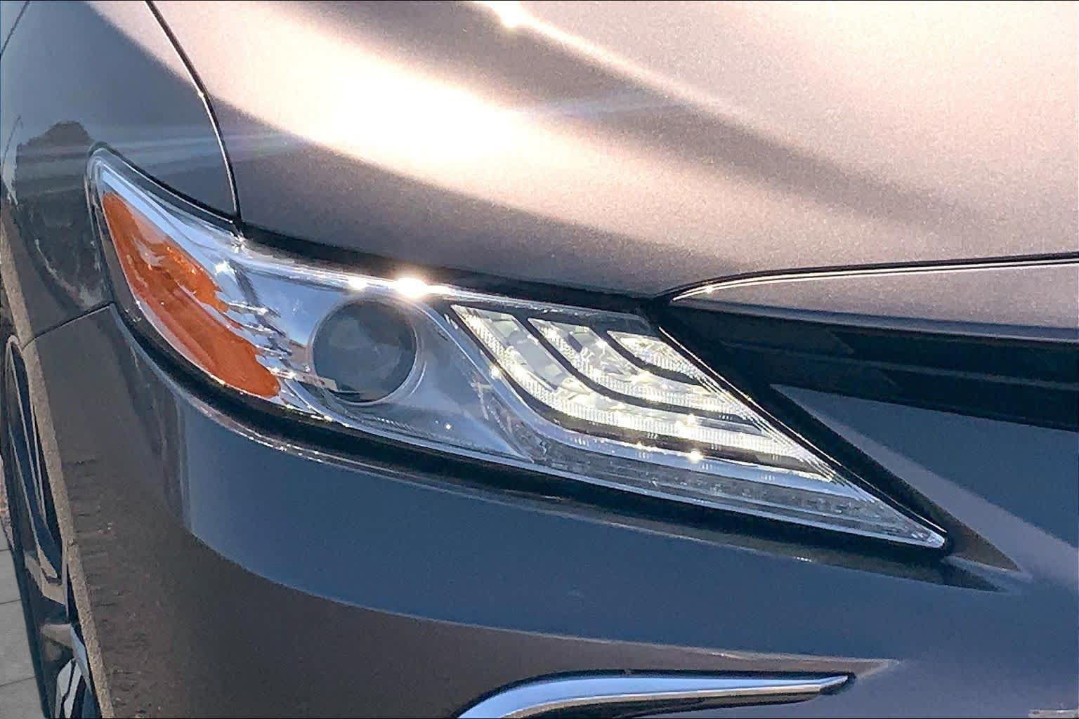 Used 2024 Toyota Camry XLE FWD image 28