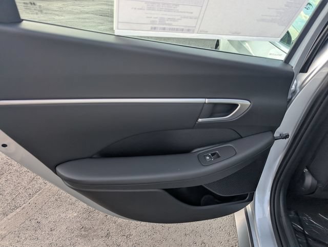 New 2026 Hyundai Sonata Blue FWD image 11