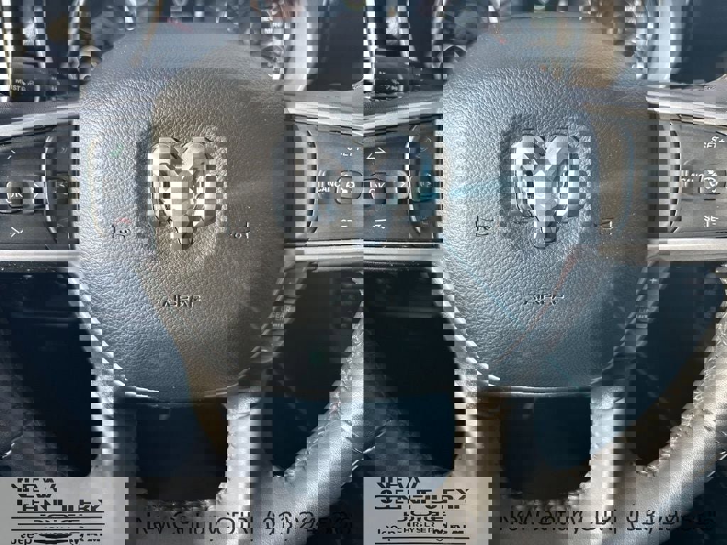 Used 2023 RAM 1500 Big Horn AWD/4WD image 29