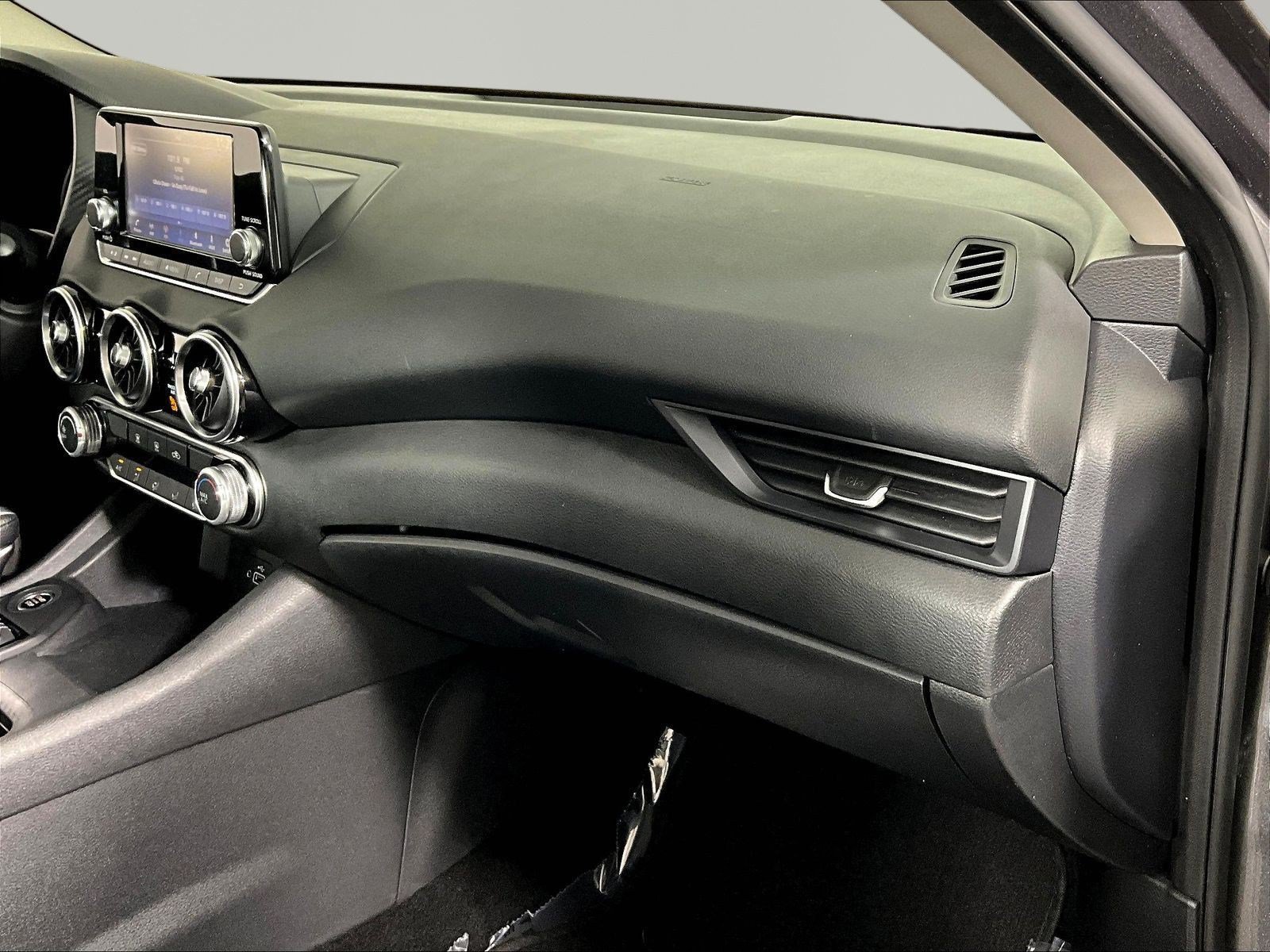 Certified 2023 Nissan Sentra S FWD image 26