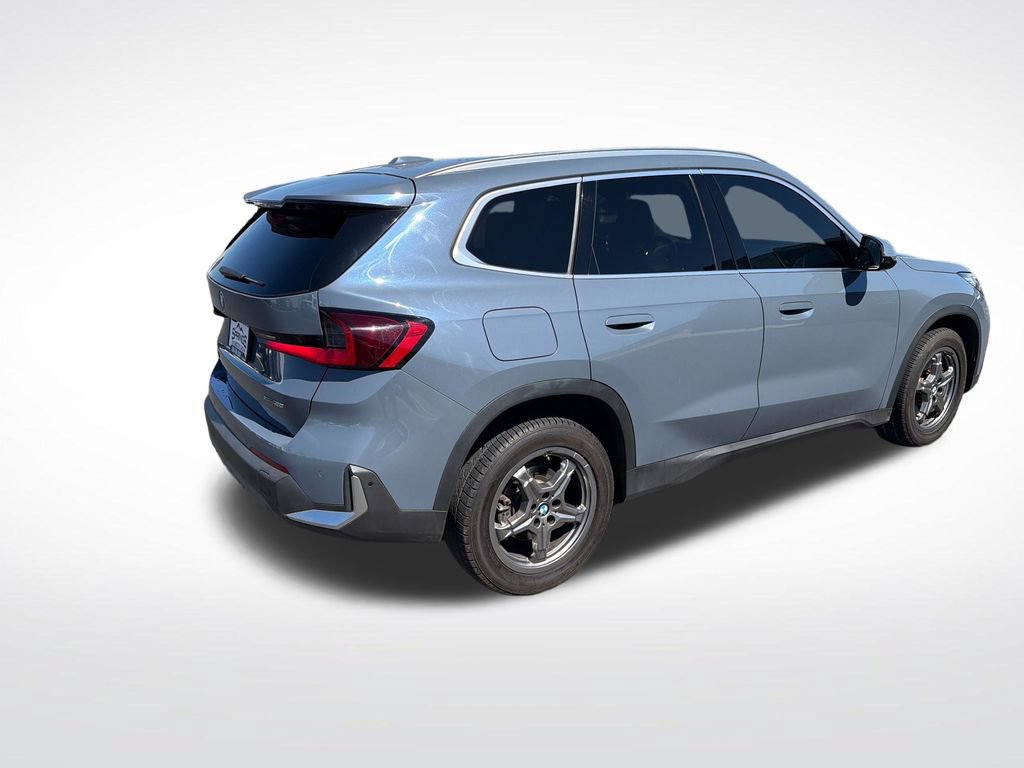 Used 2023 BMW X1 xDrive28i AWD/4WD image 5