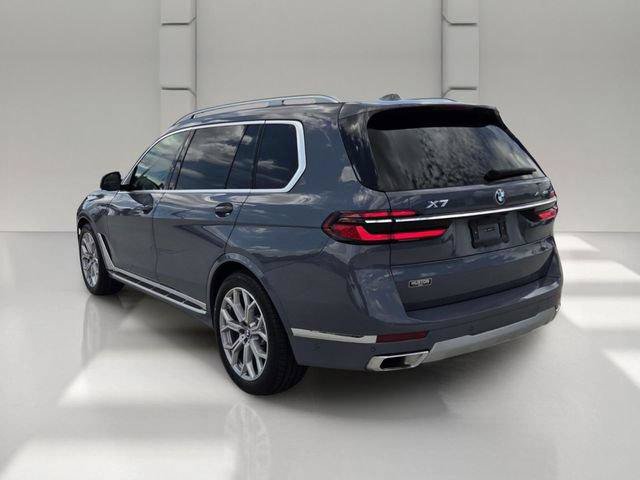 Used 2026 BMW X7 xDrive40i AWD/4WD image 3