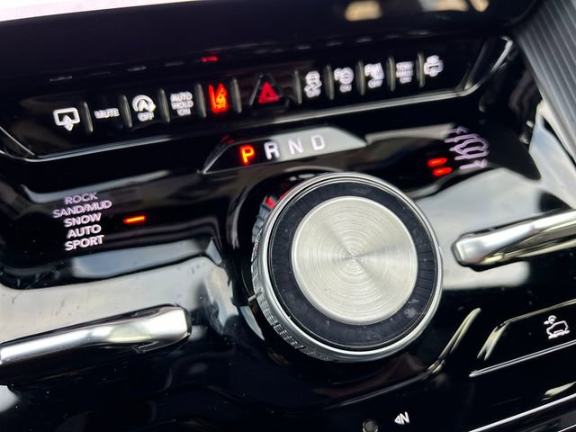 Used 2024 Jeep Grand Wagoneer Series III w/ Rear Seat Video Group 1 image 24