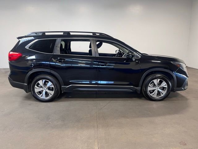 Used 2024 Subaru Ascent Premium AWD/4WD image 2
